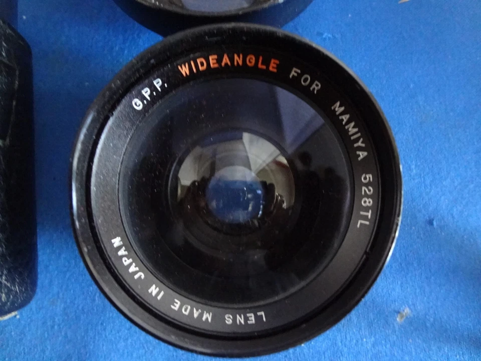 Mamiya/Sekor 528TL Camera + Wideangle & Telephoto Lens Set by G.P.P. - Image 4 of 4