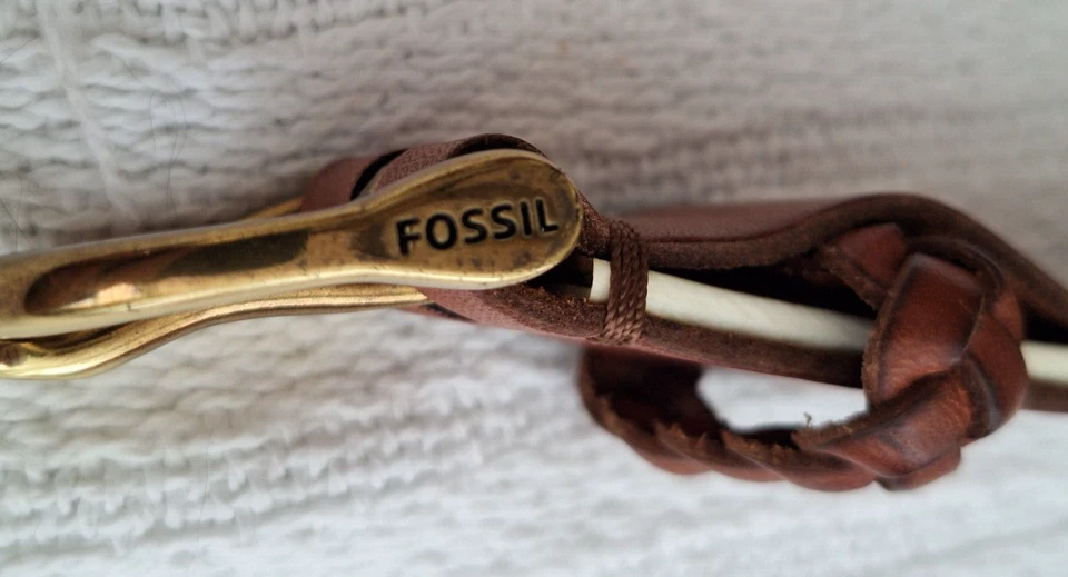Vintage Fossil Belt Cream/Blue Stripe Leather Accent Size M Women's - Image 3 of 4