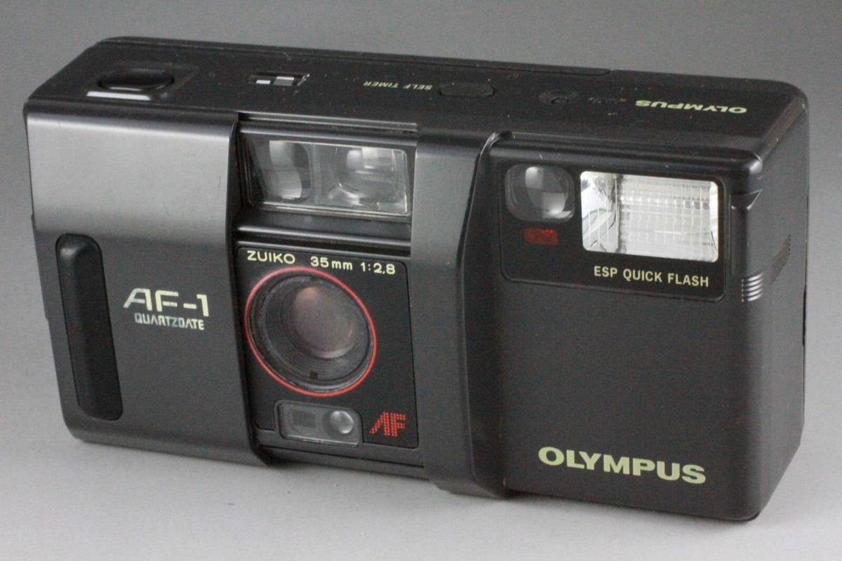 OLYMPUS AF-1 35mm Film point & Shoot Compact Camera 35/2.8 AF Lens