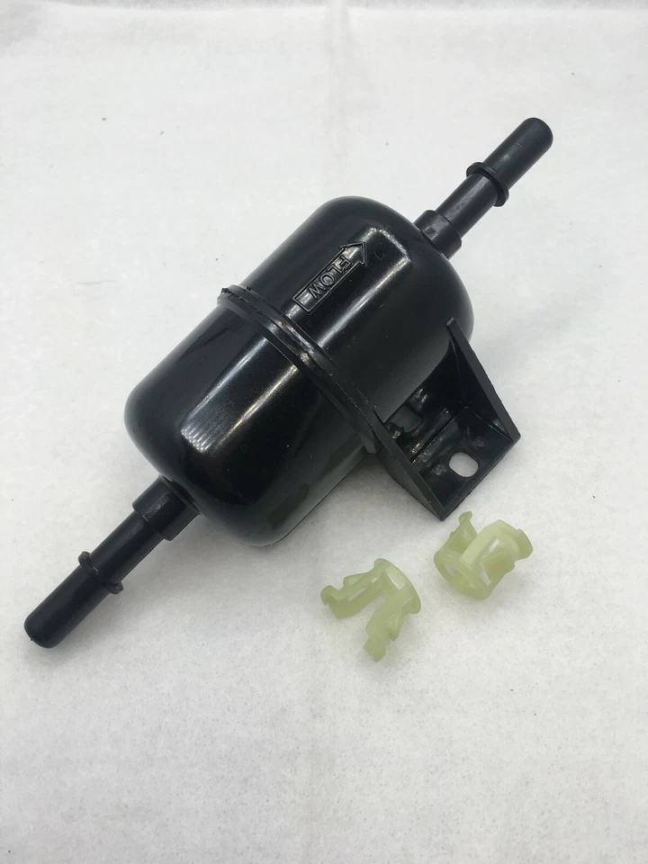 Fuel Filter Replaces John Deere AM117584 and AM118131 with (2) M117588 Clips