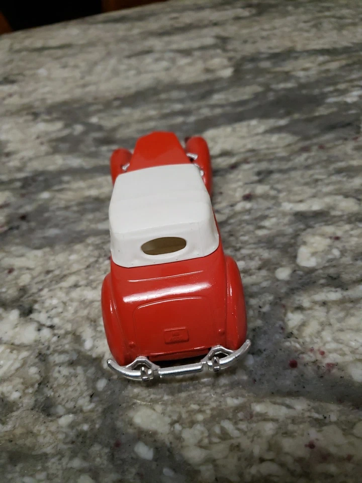 MATCHBOX ANTAÑO AÑO-18 1937 CABLE MODELO 812 SUPERCARGADOR CONVERTIBLE PHAETON Foto 2 de 4