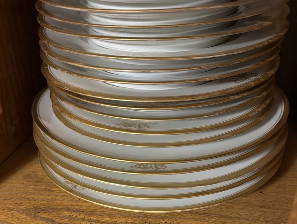 Старинная французская чайная чашка блюдце с золотой отделкой Theodore Haviland Limoges. - Изображение 3 из 4