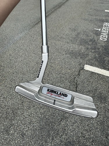 Kirkland Signature RH KS1 34" Putter Golf Club w/ Super Stroke and Weight Set - Picture 2 of 4