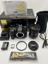 Nikon D7100 DSLR Camera 18-200mm VR II Lens