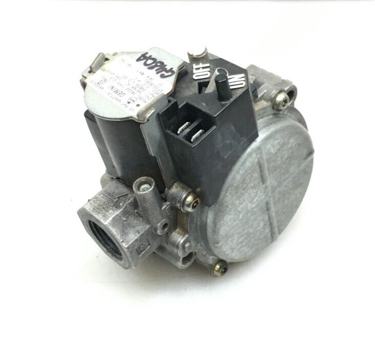 Gemini Gas Valve model 36G22 Type 210 24V 50/60Hz EF32CB201 used