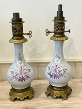 Paire de lampes à pétrole