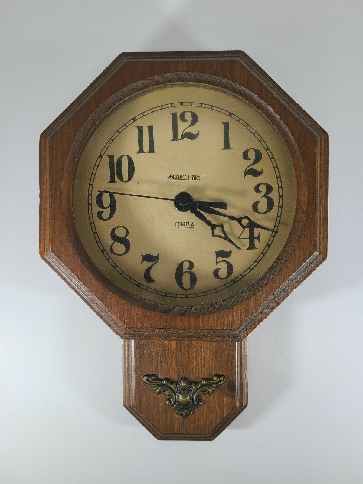 Vintage Sunset Time Quartz Wall Clock - Works! - Model #103B384
