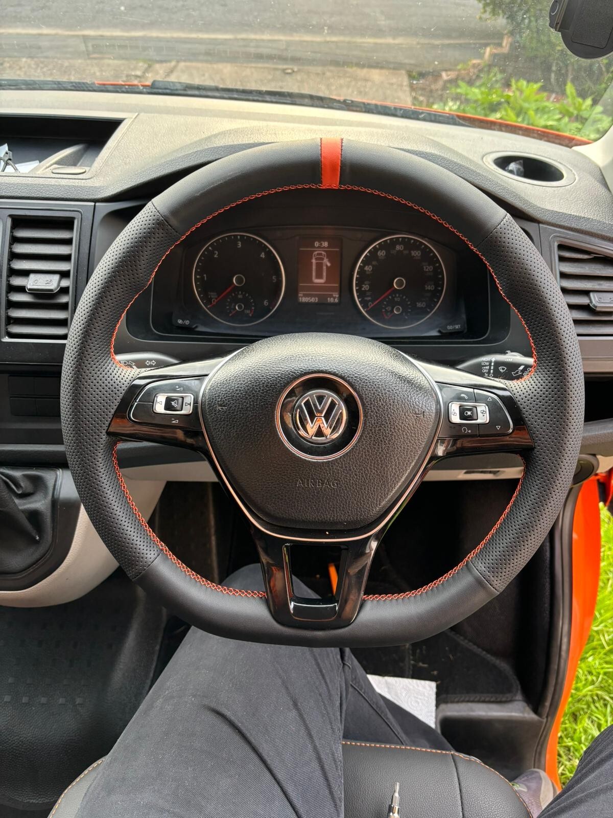 ⭐️ vw mk7 t5 T5.1 T6 transporter reupholstered flat bottom steering