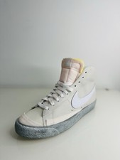 Nike Blazer Mid '77 SE Mid Top Summit White Sneaker DV0797-100 Men's Size 9 NEW