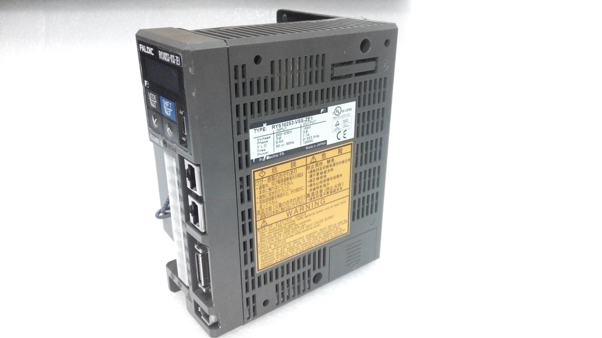 FUJI ELECTRIC FALDIC RYS102S3-VSS-ZE1 AC SERVO DRIVE 3PHASE FUJI ELECTRIC FALDIC RYS102S3-VSS-ZE1 AC SERVO DRIVE 3PHASE