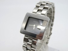 GUCCI G Face 3600L quarzo quadrante nero quadrato donna spedizione veloce