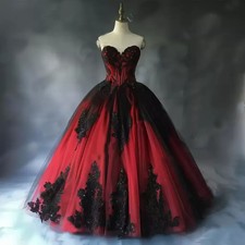 Vintage Red And Black Wedding Dresses Lace Appliques Sweetheart Sleeveless Long