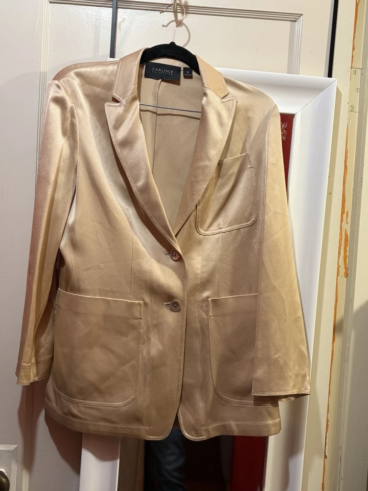 Conjunto Blazer y Pantalón Satinado Colección Carlisle - Oro Champán - Talla 6 - Nuevo con Etiquetas Foto 4 de 4