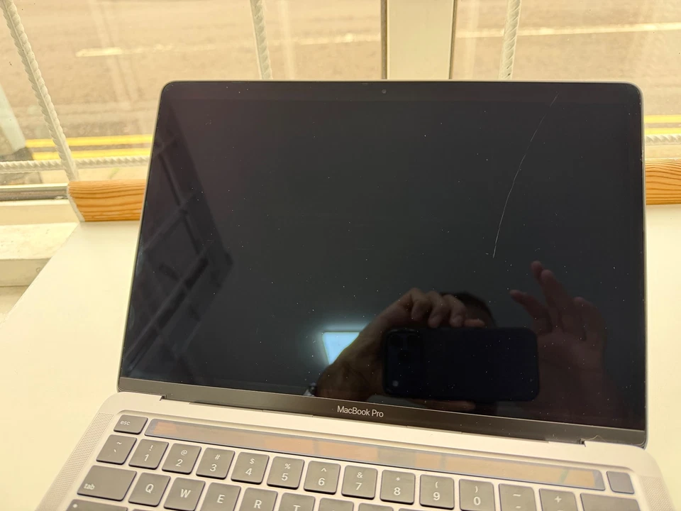 Apple MacBook Pro 13" M1 · 8GB · 1TB, photo 3 of 5