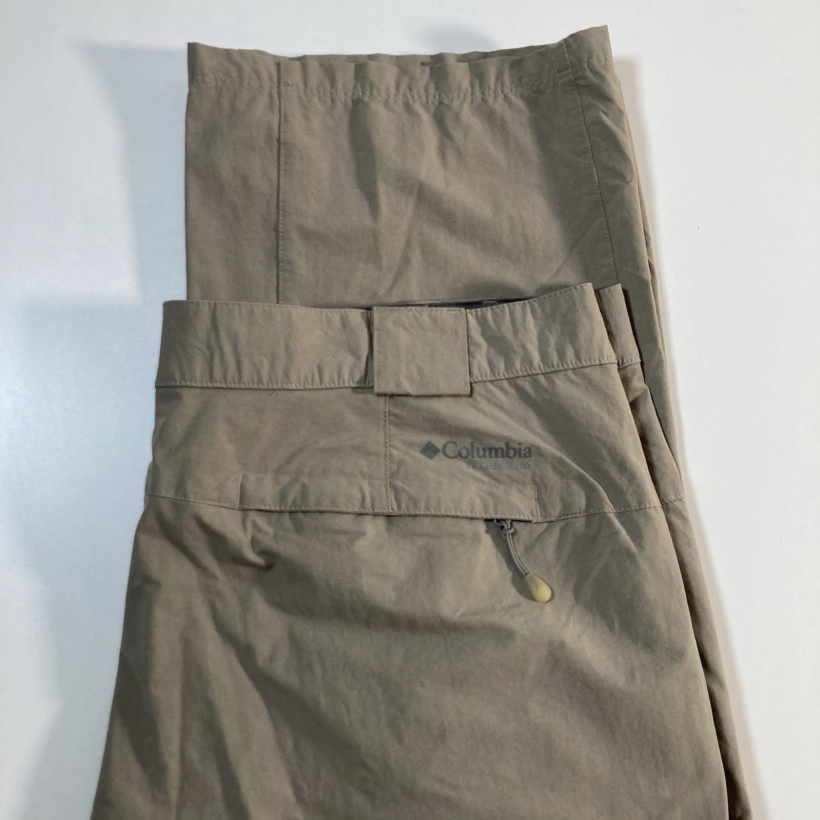 Columbia Titanium Hiking Pants 35x32 Beige Omni Dry Nylon Water Proof (Tag 38)