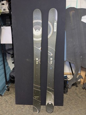 NEW Armada Tantrum 99 (147 cm)