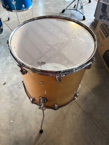 ludwig centennial 16 x 16 maple floor tom, natural finish - Picture 3 of 3