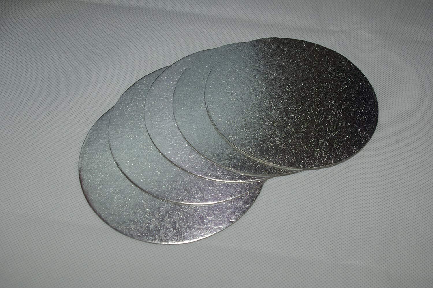 Culpitt Ltd -Круглые доски с режущей кромкой упаковка из 25 штук для украшения свадебных тортов 11390₽