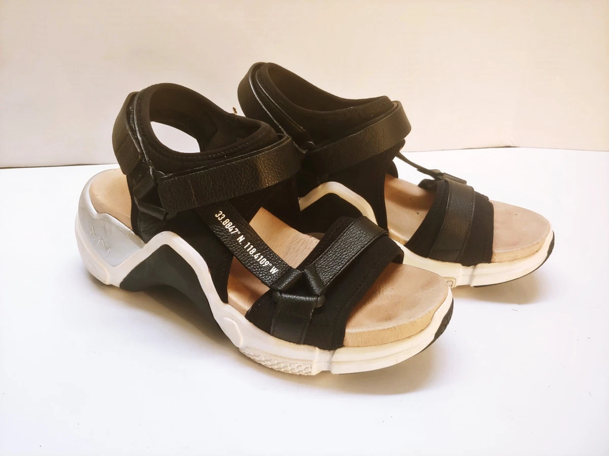 Mark Nason Los Angeles Women s Black Didi Sport Sandals Size US 9