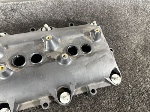 DODGE CHALLENGER 6.4L R/T SCAT PACK 10-24 OEM ENGINE CYLINDER HEAD VALVE COVER - Picture 3 of 7