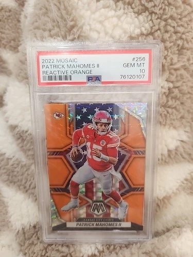 2022 Mosaic Patrick Mahomes II Reactive Orange #256 PSA 10