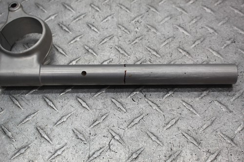 1992 SUZUKI GSXR750 HANDLEBARS - Picture 8 of 17