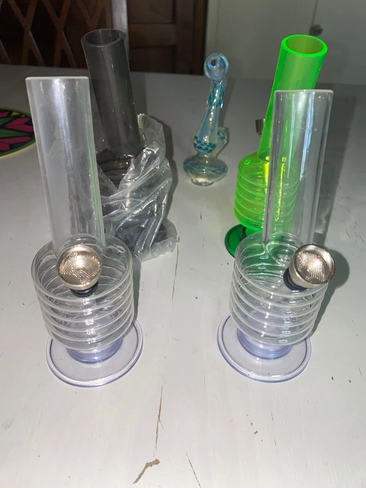 STOCK PER FUMATORI POSACENERI ECC - Immagine 2 di 4