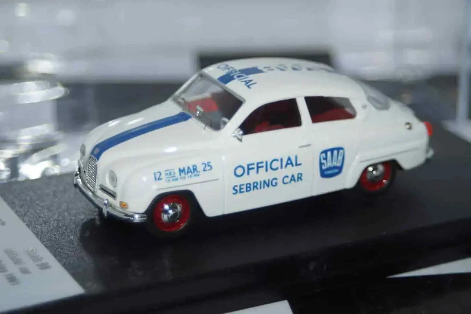 Trofeu Saab 96 Official Car 12h Sebring 1961 RR.us 07 Resin 1:43 - Image 4 of 4