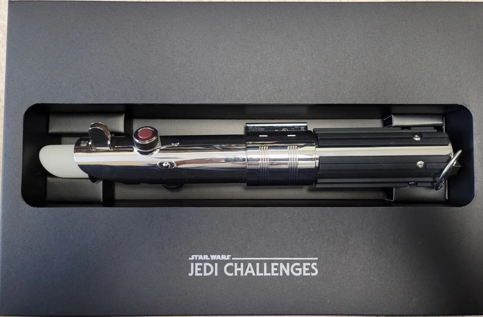 Lenovo Star Wars VR Jedi Challenge headset and lightsaber kit - Image 2 of 4