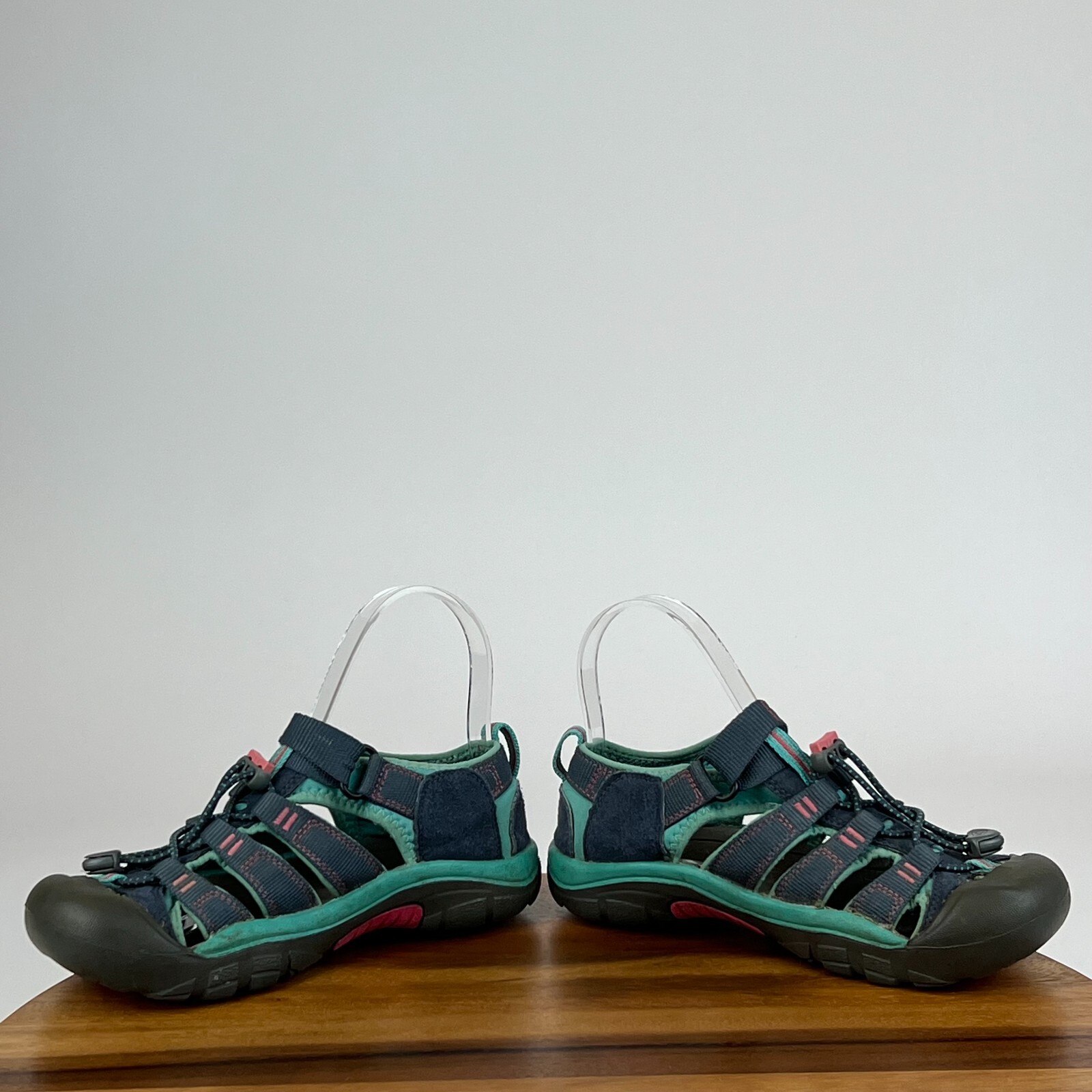 Sandali scarpe blu impermeabili Keen Newport H2 per bambini grandi taglia 3 Y in ottime condizioni