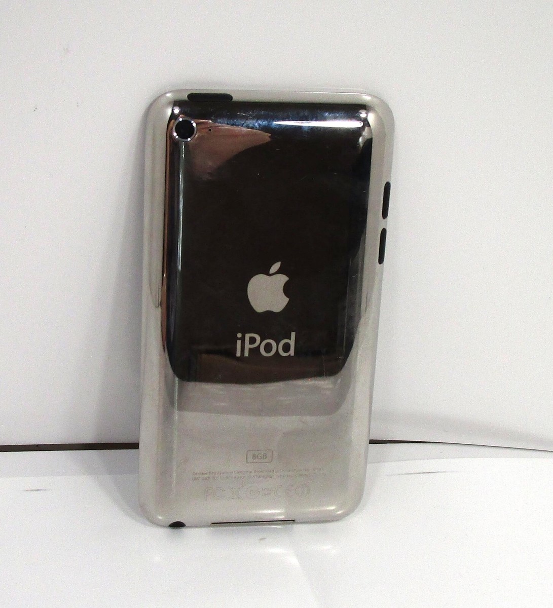 APPLE iPod Touch 4th Generation 8GB Model A1367 Silver EMC2407 | eBay