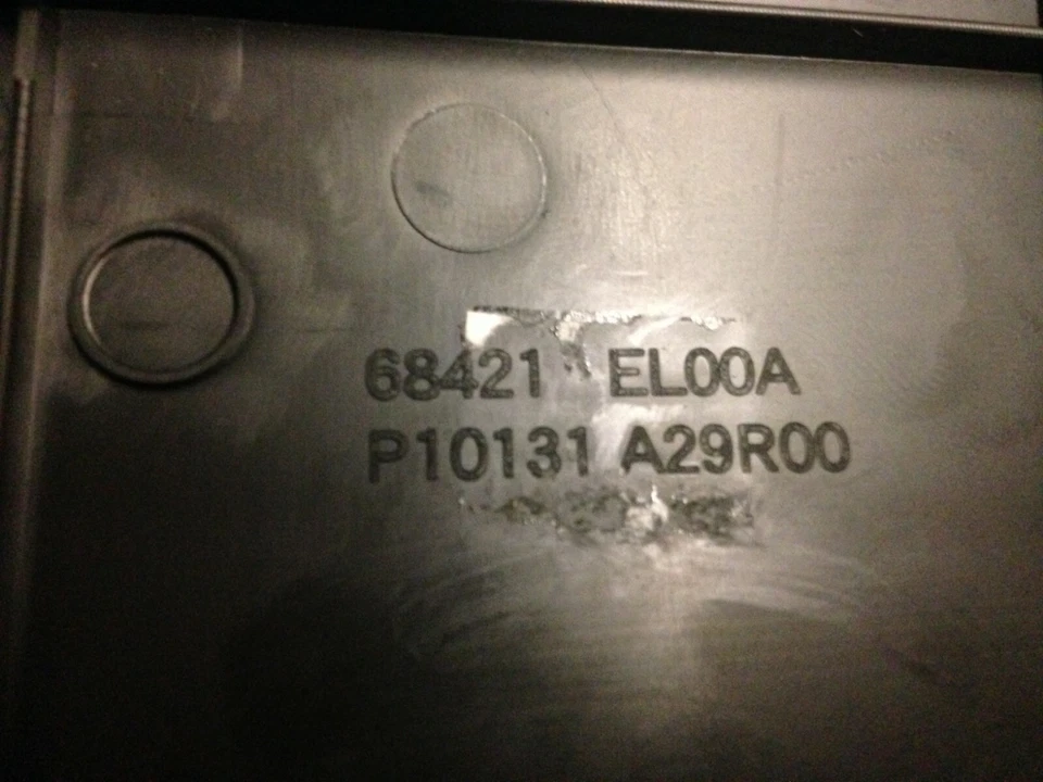 Nissan Versa 2011 tablero embellecedor panel cubierta (conductor) 2008-2011 Foto 3 de 3