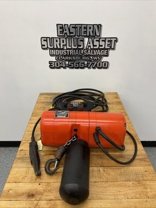 CM Model B Lodestar Electric Chain Hoist 1/4 Ton / 16 FPM  / 120 VAC