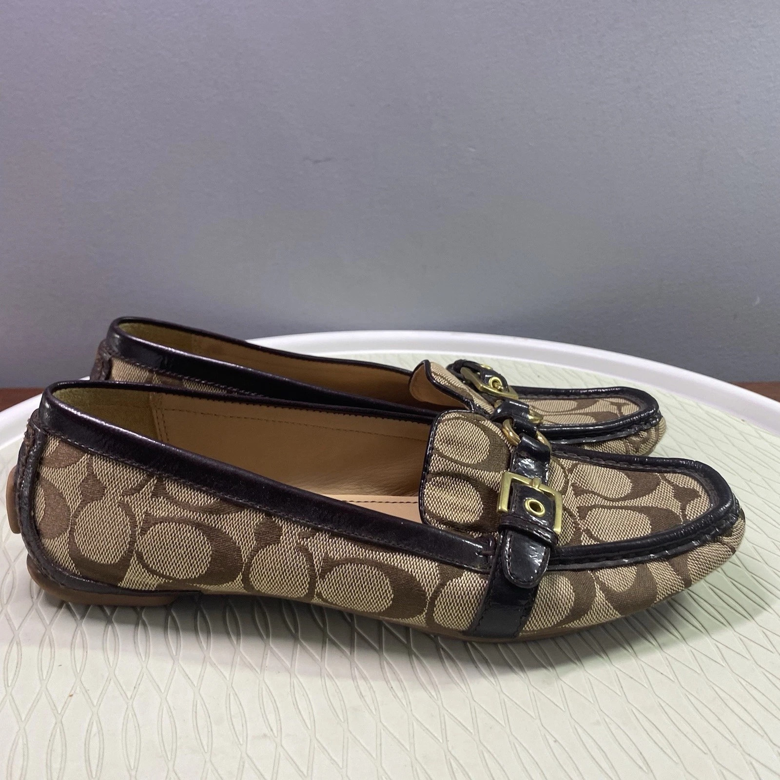 Scarpe eleganti Coach Stacie Q131 donna marrone fibbia ballerine comode taglia 7 5M US