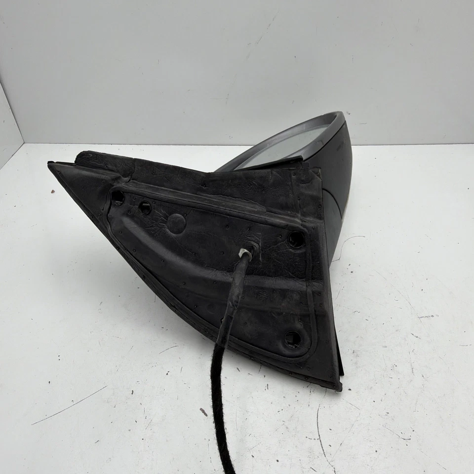 2004-2010 VOLKSWAGEN MK5 GOLF PASSENGERS RIGHT SIDE DOOR MIRRIOR OEM E13010880 — 第 3/4 张图片