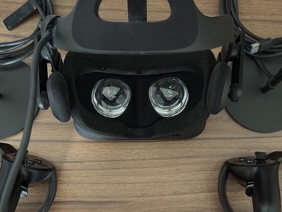 Oculus Rift CV1 Full Kit - Inkl. Original Kabel & Sensoren - VR Klassiker - RARE