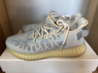 Size 11 - adidas Yeezy Boost 350 V2 Mono Ice