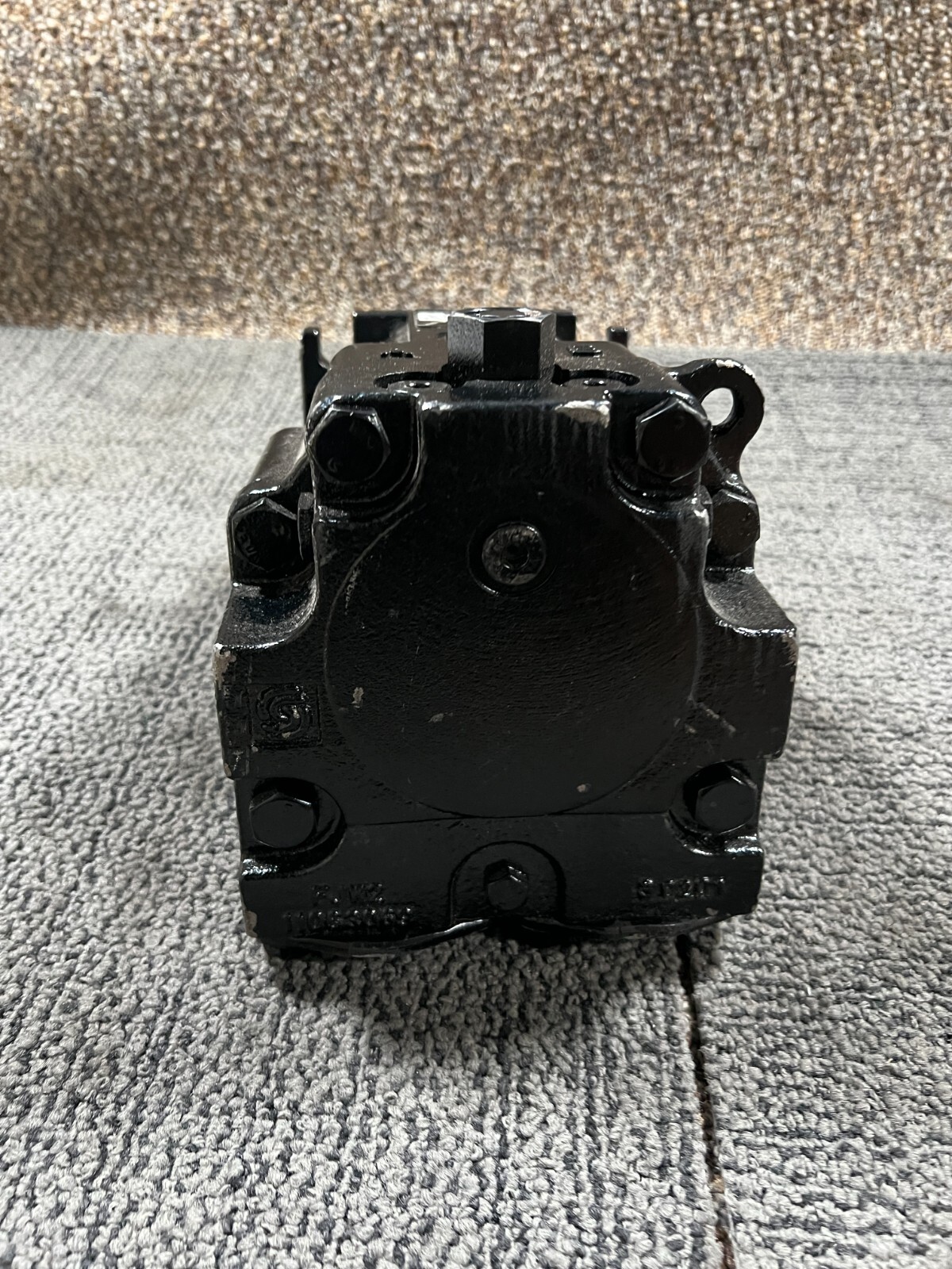 Danfoss Axial Piston Motor 90M055NC0N8N0S1W00NNN000024 83023216  