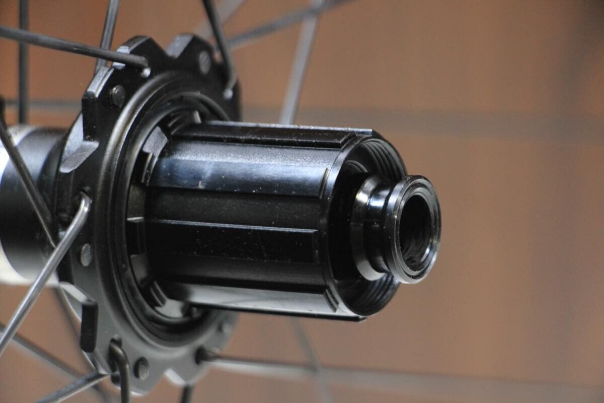 ONEAER DC5 DISC Shimano Free 11/12s Clincher Tubeless Carbon ONEAER DC5 DISC Shimano Free 11/12s Clincher Tubeless Carbon