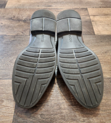Ecco Vitrus III Apron Toe Slip On Leather Loafers Cocoa  display picture 3