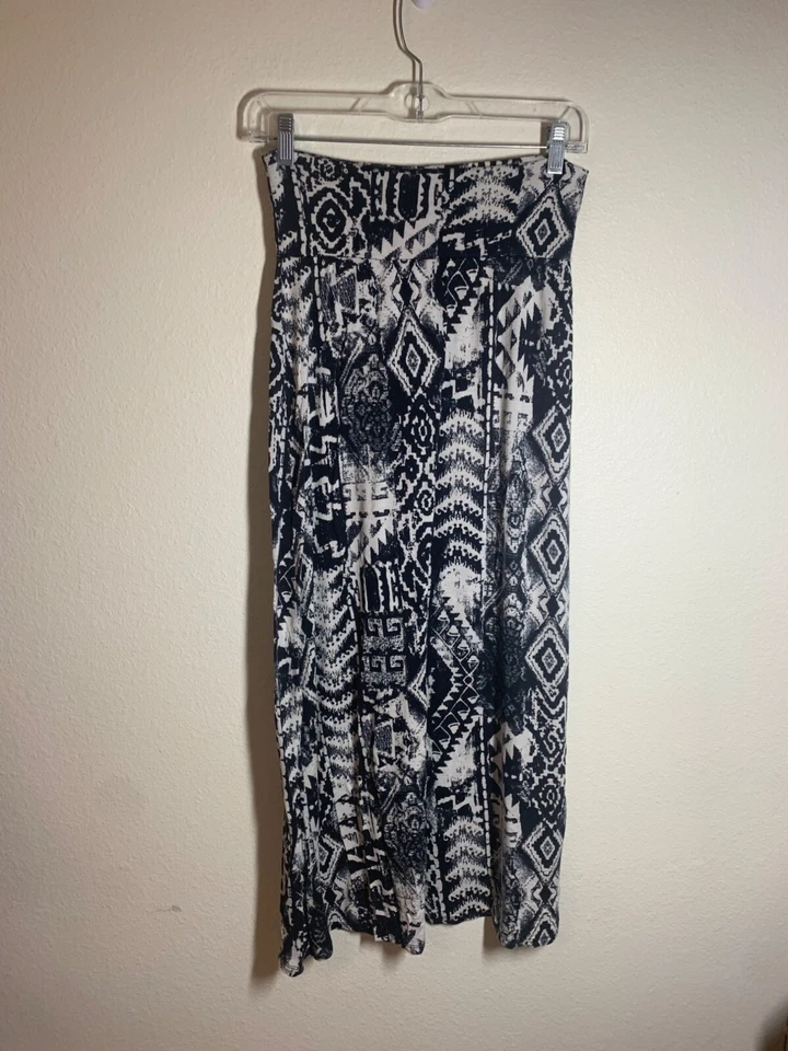Maxi falda para mujer con estampado tribal azteca Wet Seal talla pequeña negra Y2K retro P10 Foto 2 de 4