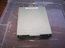 Apple Macintosh Quadra 650 1.44MB Floppy Disk Driv with bracket