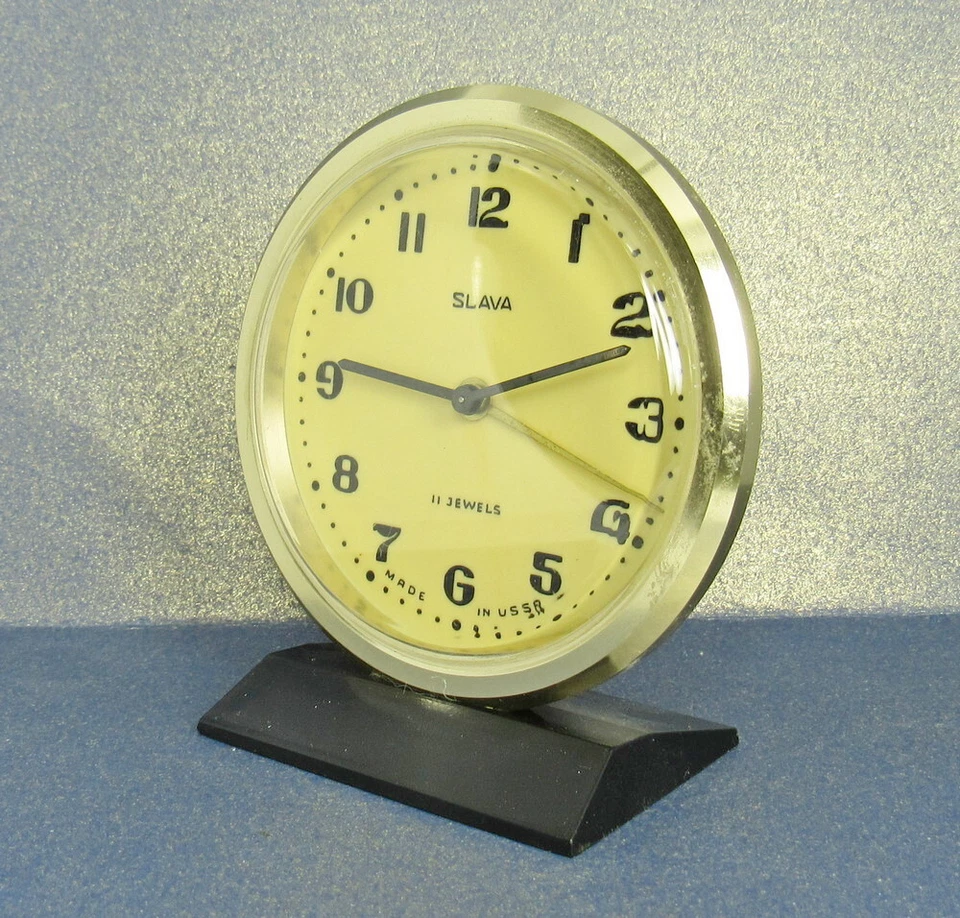 Soviet Vintage Slava Alarm Clock USSR 1970's~Perfect Condition #12325 - Image 3 of 4
