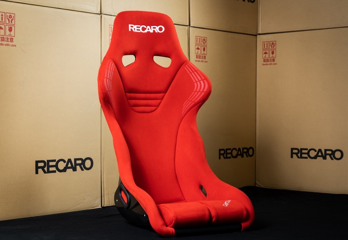 RECARO RS-GS Bucket Seat, Kamui Red, FIA, 81-081.20.868-0 *Brand 