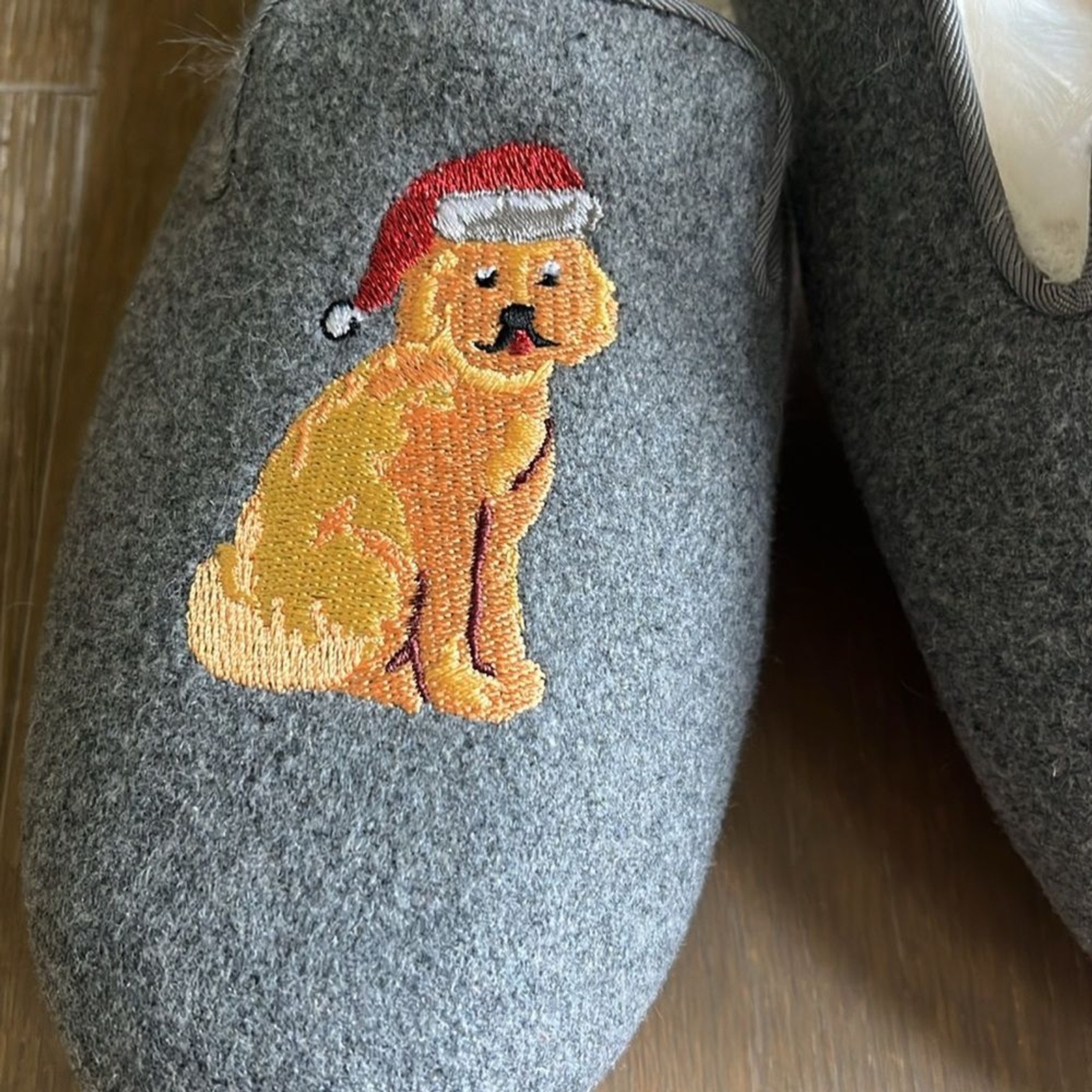 PANTOFOLA D’ORO Ciabatte Talbots Fireside ricamate Gol Retriever nuove con etichetta taglia 9