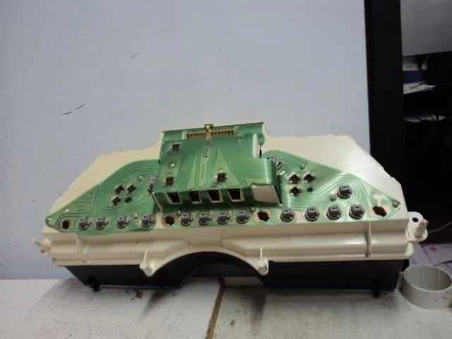 Painel de instrumentos velocímetro compatível com 94-96 Chevrolet Beretta C-43707 - Imagem 3 de 3