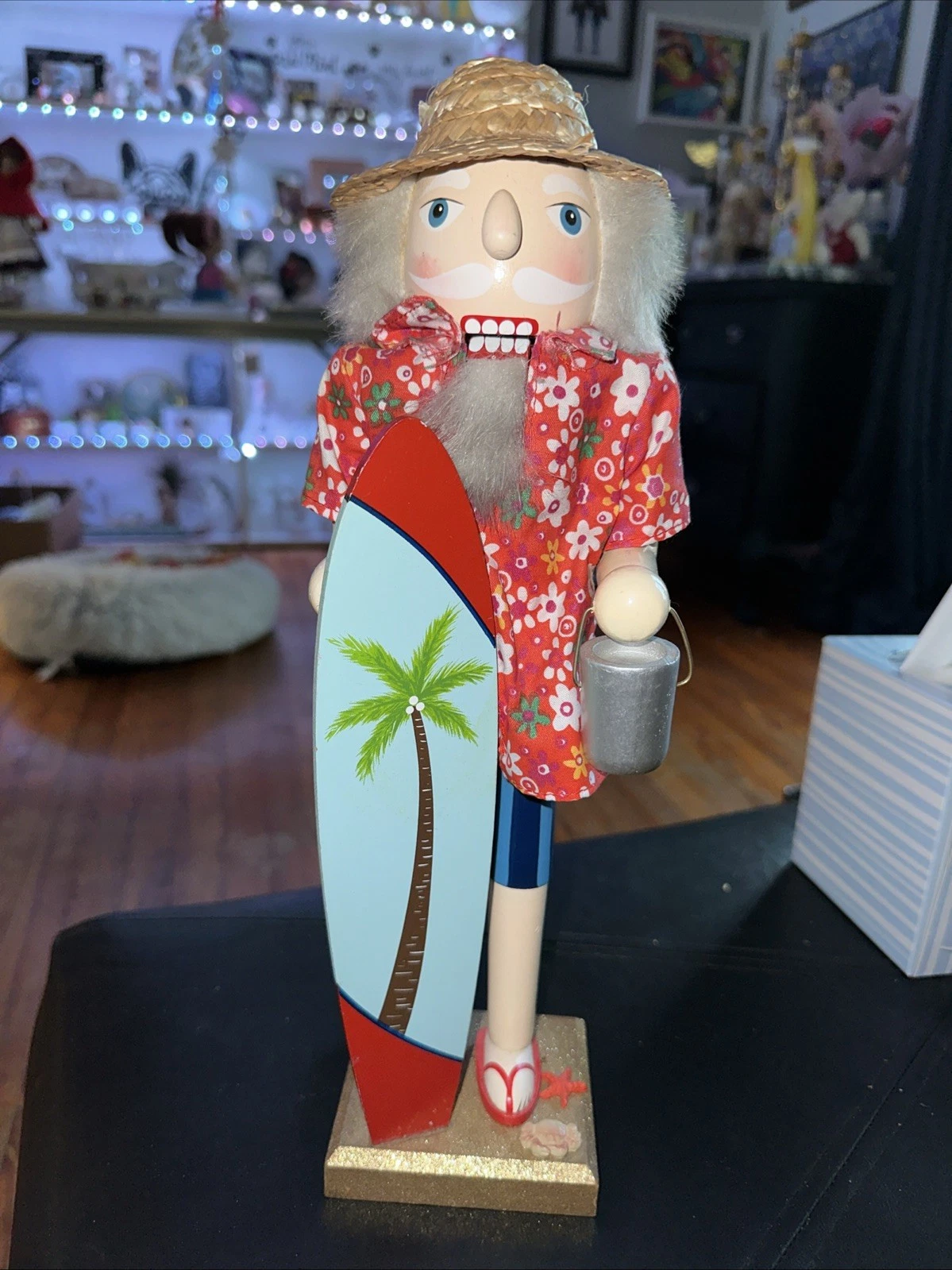 14" Holiday Traditions Surfer Nutcracker With Surfboard & Bucket - 2014
Opens in a new window or tab