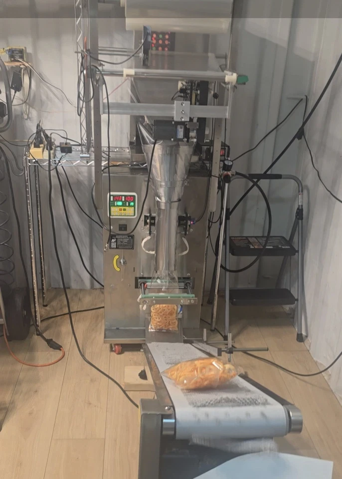 Paquete de palillos, máquina de embalaje de sobres totalmente automática Foto 2 de 3