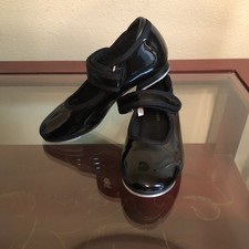 Danskin Freestyle Girls Tap Shoes Youth Size 10 Black Patent Leather W/Straps