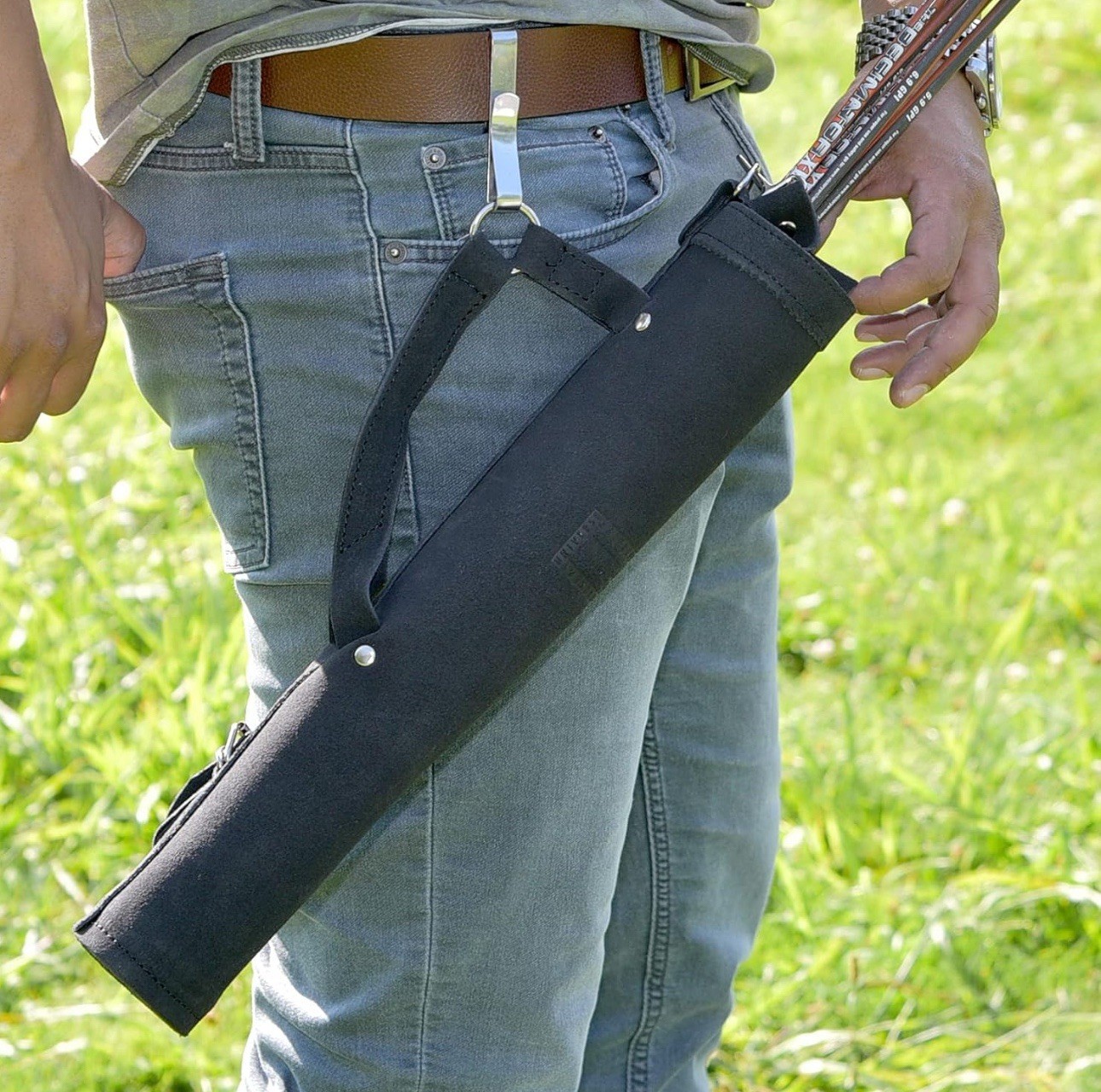 UNIVERSE ARCHERY Hip Arrow Quiver Genuine Suede Leather Arrow Holder Dark Brown